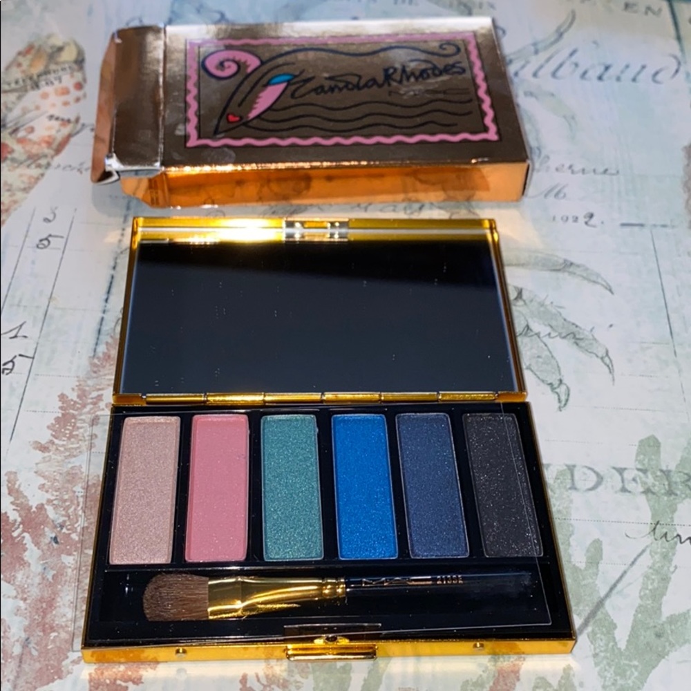 MAC COSMETICS BNIB ZANDRA RHODES Eye Palette RARE!